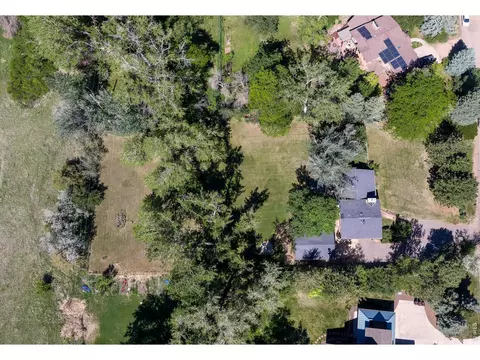 View/Area - 3990 Pleasant Ridge Rd, Boulder, CO 80301 photo 4 of 12