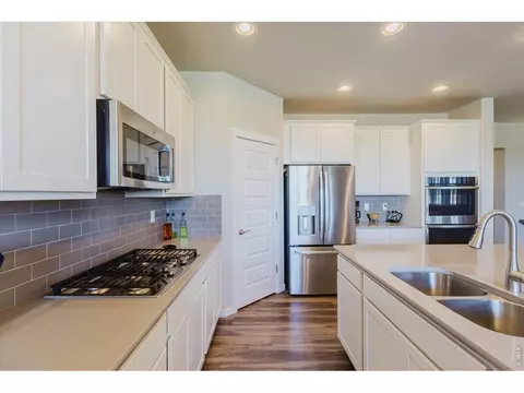 4535 Bishopsgate Dr, Windsor, CO 80550 photo 12