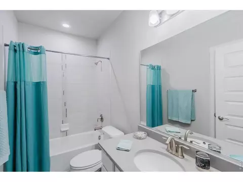 4535 Bishopsgate Dr, Windsor, CO 80550 photo 33