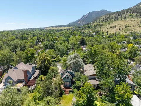 View/Area - 497 Arapahoe Ave, Boulder, CO 80302 photo 2 of 4