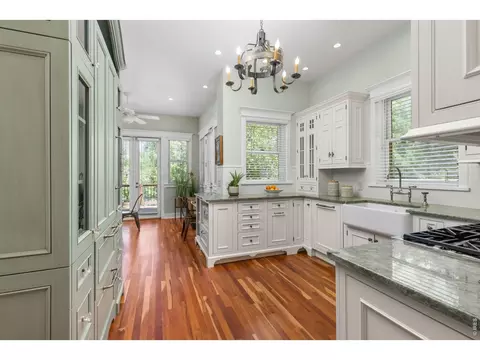 Kitchen - 497 Arapahoe Ave, Boulder, CO 80302 photo 1 of 4