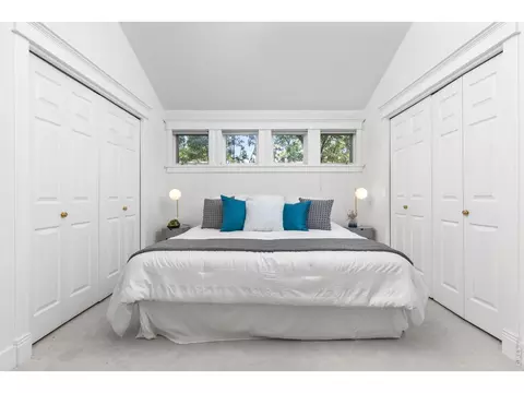 Bedroom - 497 Arapahoe Ave, Boulder, CO 80302 photo 2 of 3