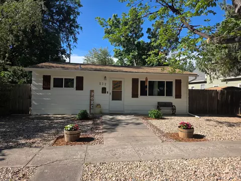 532 E 11th St, Loveland, CO 80537