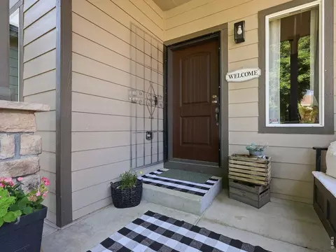 9029 Eldorado Ave, Longmont, CO 80504 photo 3