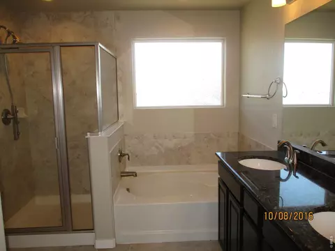 Bath - 2414 Barela Dr, Berthoud, CO 80513 photo 3 of 3