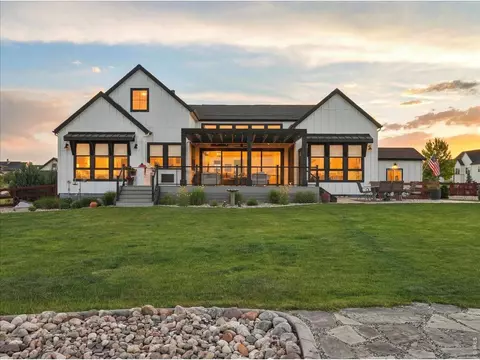 1907 Spring Bloom Dr, Windsor, CO 80550 photo 2