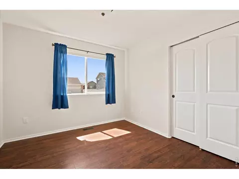 Bedroom - 862 Sunlight Peak Dr, Windsor, CO 80550 photo 5 of 5