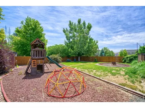 7476 Skyline St, Frederick, CO 80504 photo 6