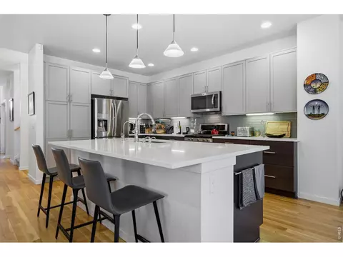 Kitchen - 340 Mcconnell Dr, Lyons, CO 80540 photo 4 of 6
