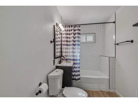 Bath - 1008 34th Ave, Greeley, CO 80634 photo 1 of 1