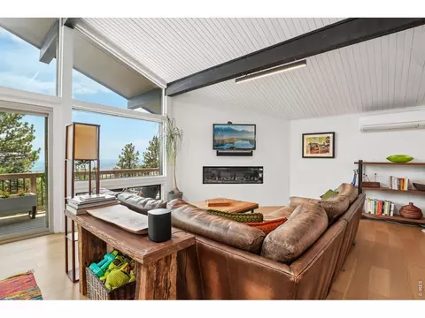 Living - 8473 Stoneridge Ter, Boulder, CO 80302 photo 5 of 7