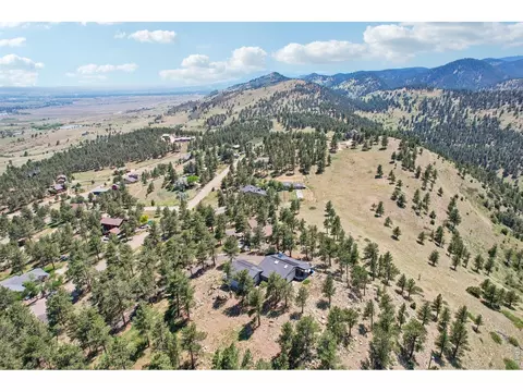 View/Area - 8473 Stoneridge Ter, Boulder, CO 80302 photo 2 of 2