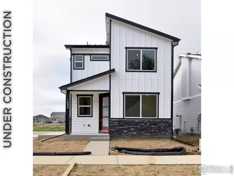533 S 10th St, Berthoud, CO 80513