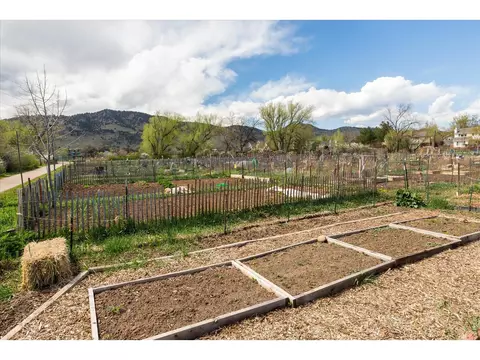 View/Area - 3217 Broadway St, Boulder, CO 80304 photo 2 of 2