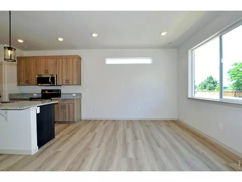529 S 10th St, Berthoud, CO 80513 photo 11