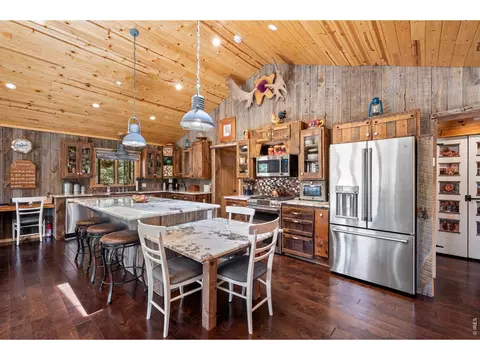 Kitchen - 204 Coughlin Meadows Rd, Boulder, CO 80302 photo 1 of 8