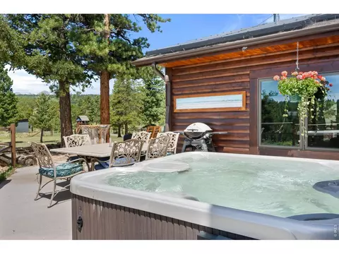 Exterior - 204 Coughlin Meadows Rd, Boulder, CO 80302 photo 6 of 8