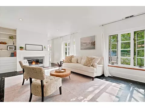 Living - 778 13th St, Boulder, CO 80302 photo 2 of 5