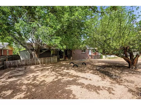 Exterior - 3280 Dartmouth Ave, Boulder, CO 80305 photo 5 of 10