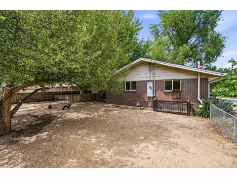 Exterior - 3280 Dartmouth Ave, Boulder, CO 80305 photo 8 of 10