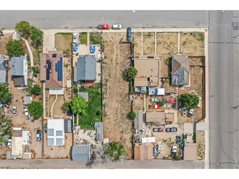 419 6th St, Greeley, CO 80631