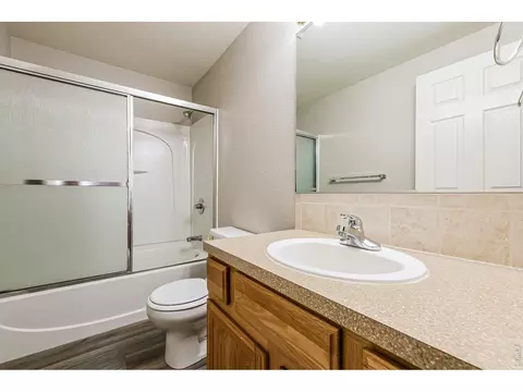 Bath - 3819 Dry Gulch Rd, Evans, CO 80620 photo 3 of 3