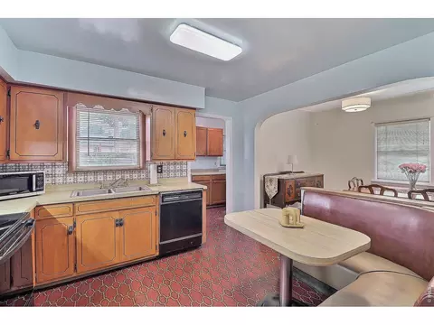 Kitchen - 3001 Sunset Dr, Evans, CO 80620 photo 3 of 4