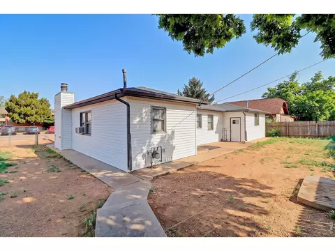 Exterior - 3001 Sunset Dr, Evans, CO 80620 photo 2 of 7