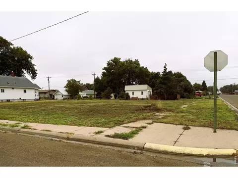 600 W 5th St, Julesburg, CO 80737