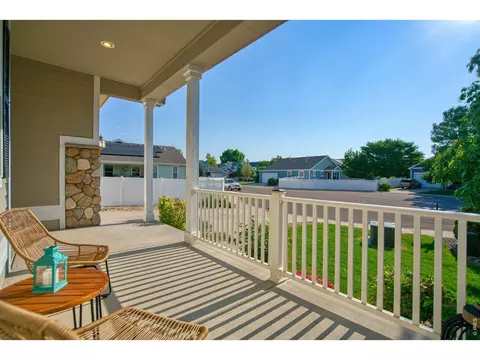 Exterior - 290 Clark Ct, Windsor, CO 80550 photo 2 of 10