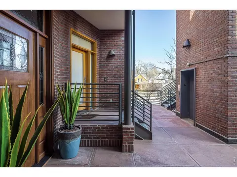 Exterior - 820 Pearl St #E, Boulder, CO 80302 photo 1 of 5