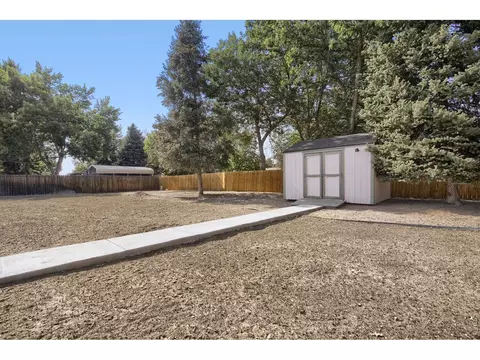 Exterior - 463 Grant Ave, Firestone, CO 80520 photo 5 of 6