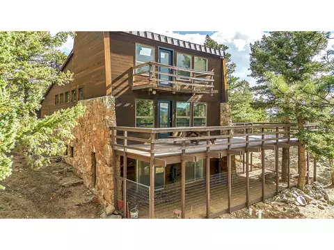 Exterior - 5566 Sugarloaf Rd, Boulder, CO 80302 photo 2 of 8