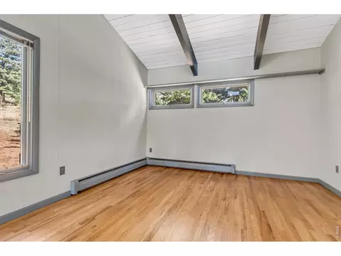 Bedroom - 5566 Sugarloaf Rd, Boulder, CO 80302 photo 1 of 5