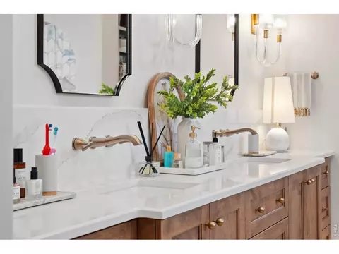 Bath - 951 Warbling Dr, Windsor, CO 80550 photo 4 of 8