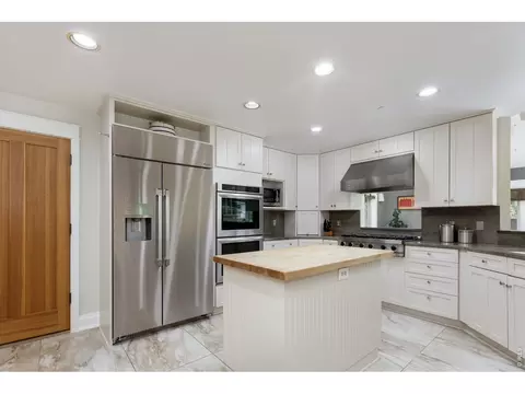 Kitchen - 8929 Tahoe Ln, Boulder, CO 80301 photo 3 of 7