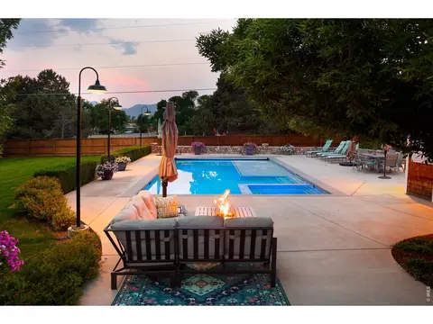 Exterior - 8929 Tahoe Ln, Boulder, CO 80301 photo 6 of 14
