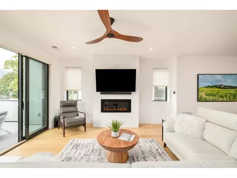 Living - 2455 Walnut St, Boulder, CO 80302 photo 2 of 3