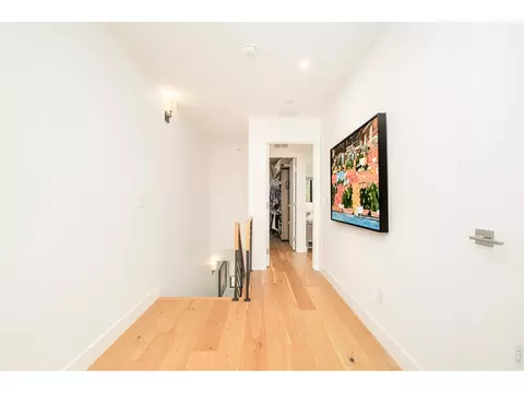 Entry Way - 2455 Walnut St, Boulder, CO 80302 photo 3 of 4