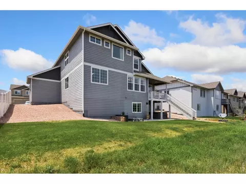 Exterior - 270 Mt Harvard Ave, Windsor, CO 80550 photo 6 of 9