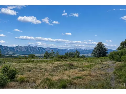 11 Benchmark Dr, Boulder, CO 80303