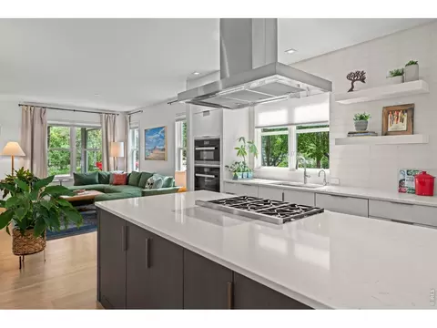 Kitchen - 1425 Upland Ave, Boulder, CO 80304 photo 2 of 4