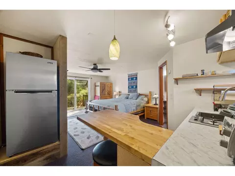 Kitchen - 12191 Tecumseh Trl, Conifer, CO 80433 photo 6 of 7