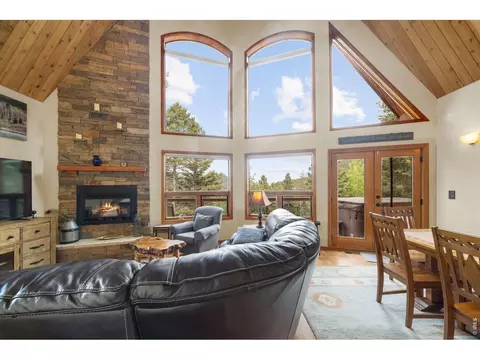 Living - 12191 Tecumseh Trl, Conifer, CO 80433 photo 3 of 4