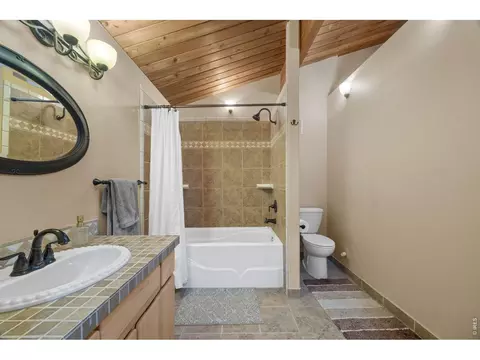 Bath - 12191 Tecumseh Trl, Conifer, CO 80433 photo 2 of 4