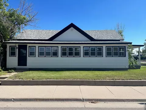 Exterior - 90 Cedar Ave, Akron, CO 80720 photo 3 of 9
