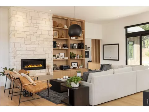 Living - 8003 Sagebrush Ct, Boulder, CO 80301 photo 1 of 4