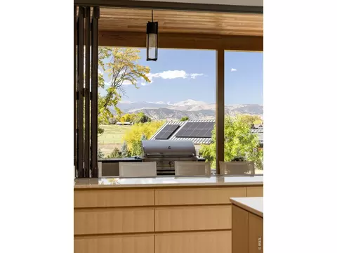 Kitchen - 8003 Sagebrush Ct, Boulder, CO 80301 photo 5 of 5