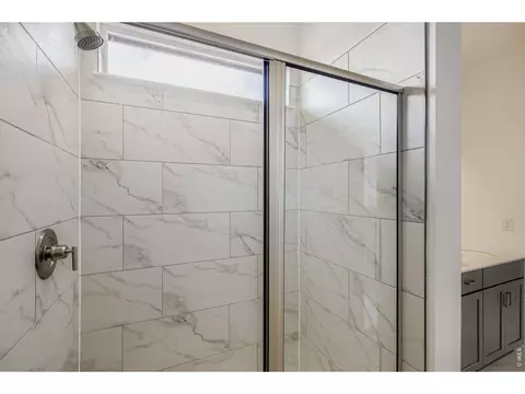 Bath - 7334 White River St, Frederick, CO 80530 photo 2 of 4