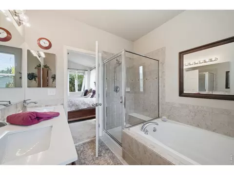 Bath - 520 Botley Ct, Windsor, CO 80550 photo 2 of 3